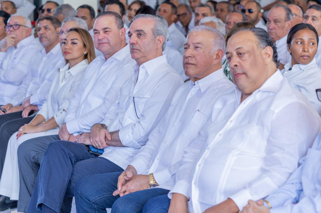 Abinader atribuye al campo avance de RD frente a la subalimentación