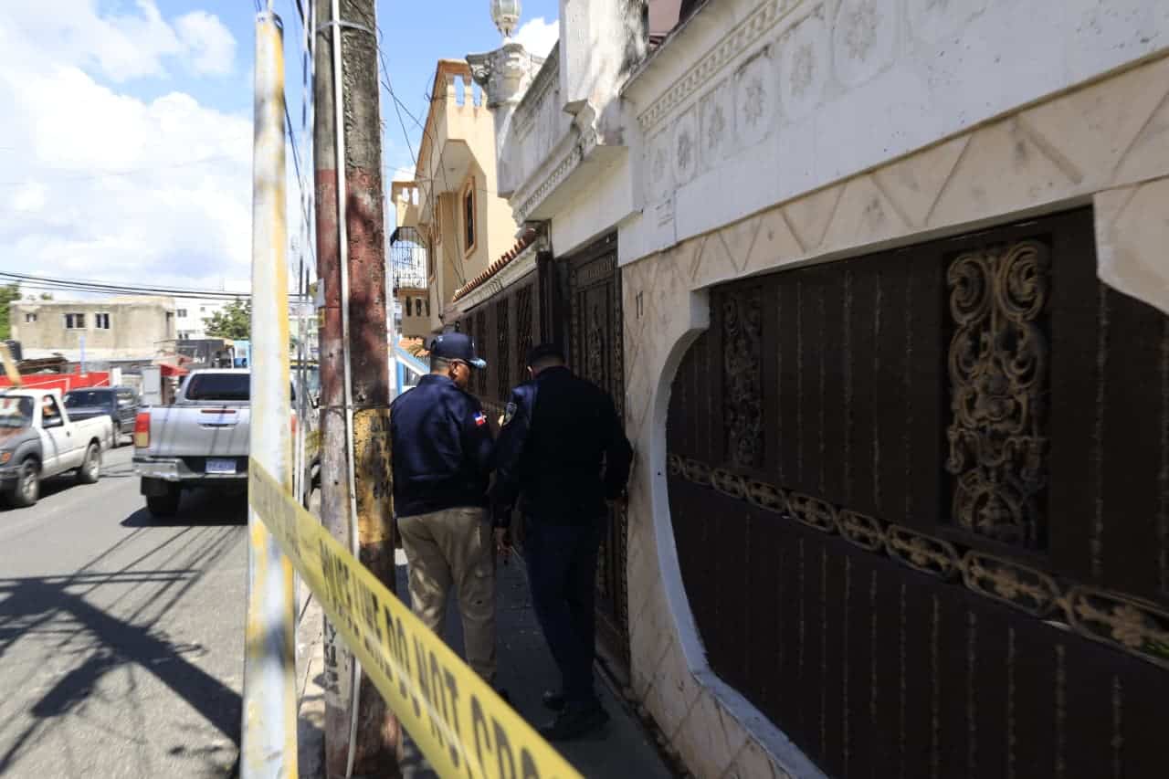 Autoridades investigan cómo atacantes entraron a vivienda de Julián Oro Duro