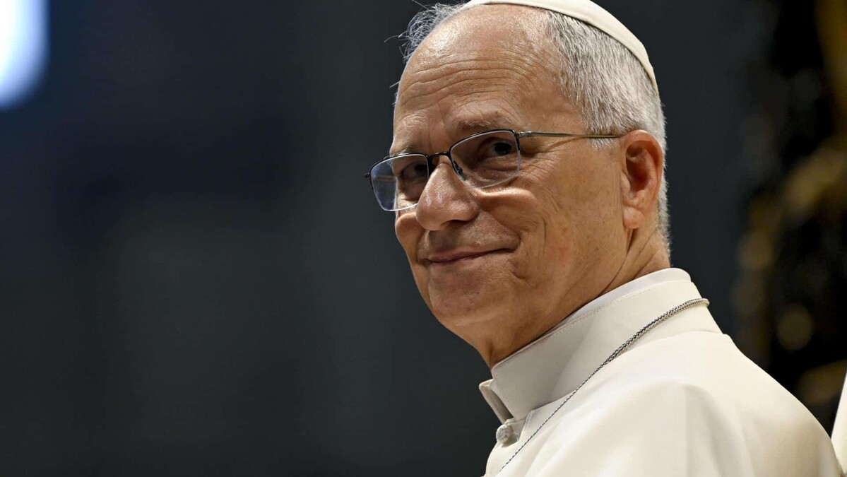 Papa León XIV pide mantener las decisiones sensibles de la IA bajo control humano