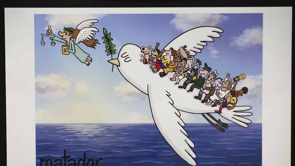 Caricaturistas de 52 países reflexionan sobre la guerra y la paz en Bogotá