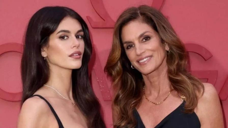 Cindy Crawford y Kaia Gerber llevan su estilo familiar a la segunda edición de Zara Streaming