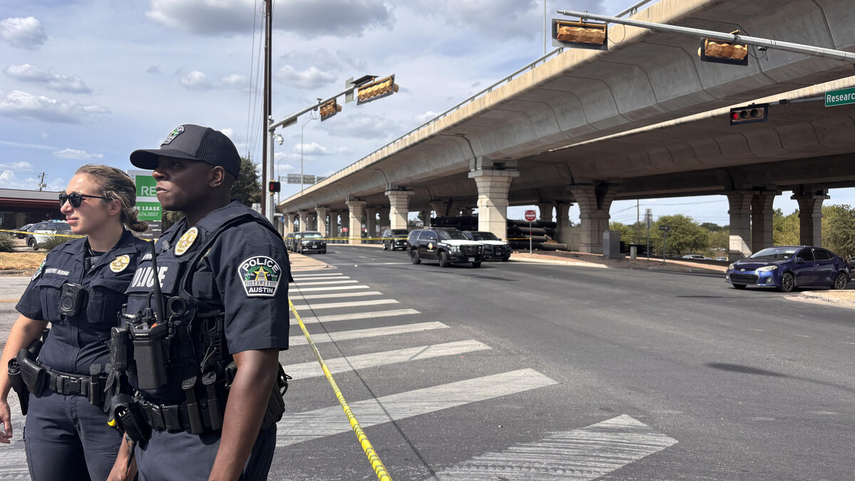 Trasladan a centro de detención a venezolano herido por agente de ICE en Austin