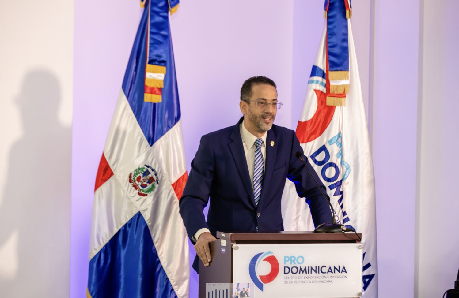 Exportaciones dominicanas superan los US$10,563 millones y fijan récord hasta agosto