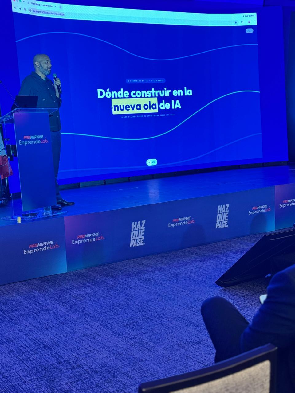 Emprendelab 2026 conecta a jóvenes de Santiago con innovación, inteligencia artificial y experiencia empresarial