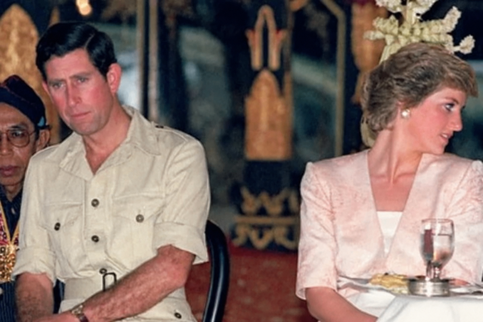 Charles Spencer revela nuevas confidencias de Diana sobre su matrimonio con Carlos