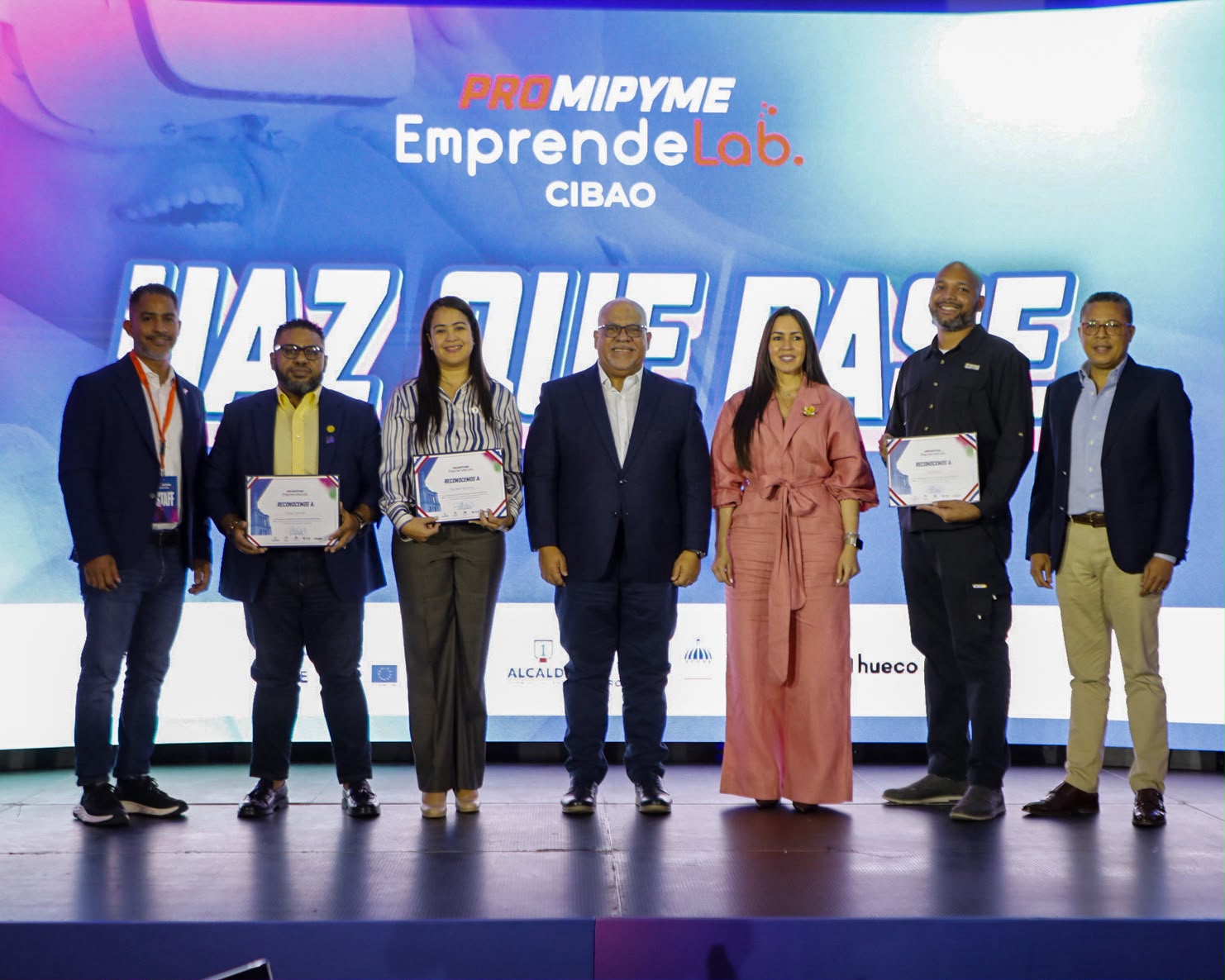 Promipyme reconoce en Santiago a seis proyectos finalistas de Emprendelab 2026