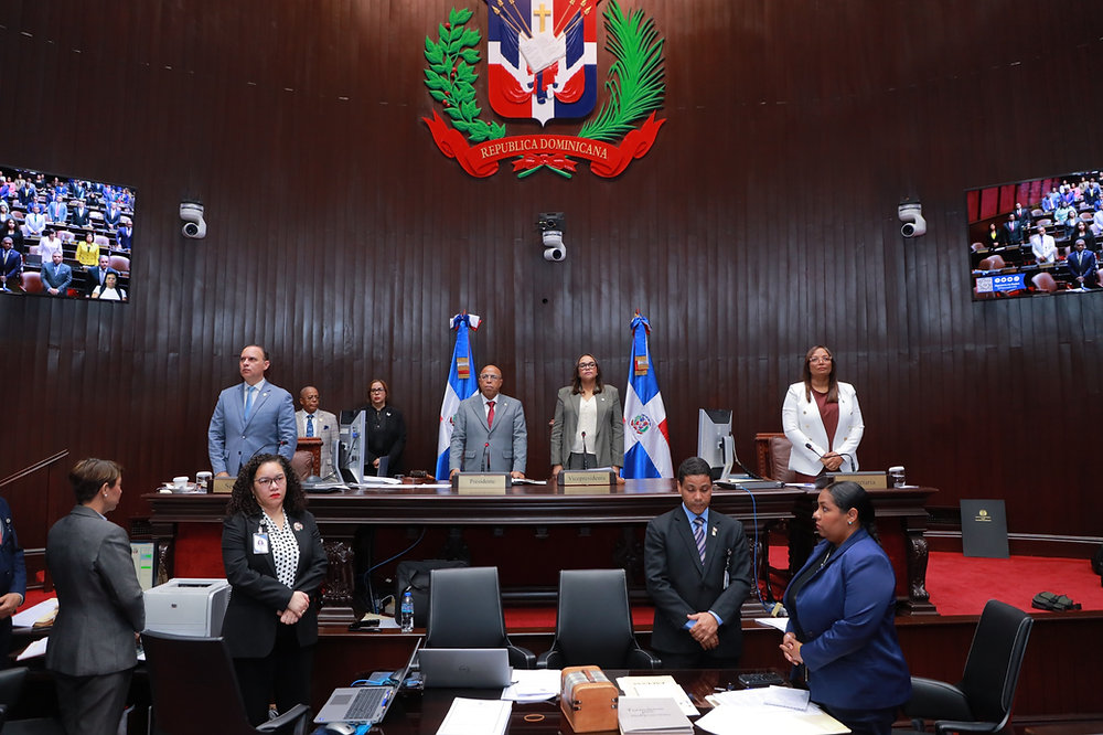 Diputados avanzan proyecto que establece Moral y Cívica como asignatura obligatoria