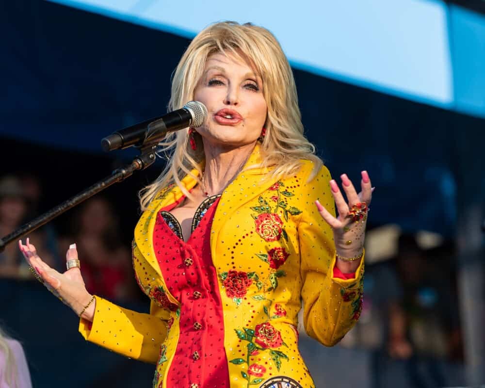 California instituye el 25 de septiembre como día oficial en memoria de Dolly Parton