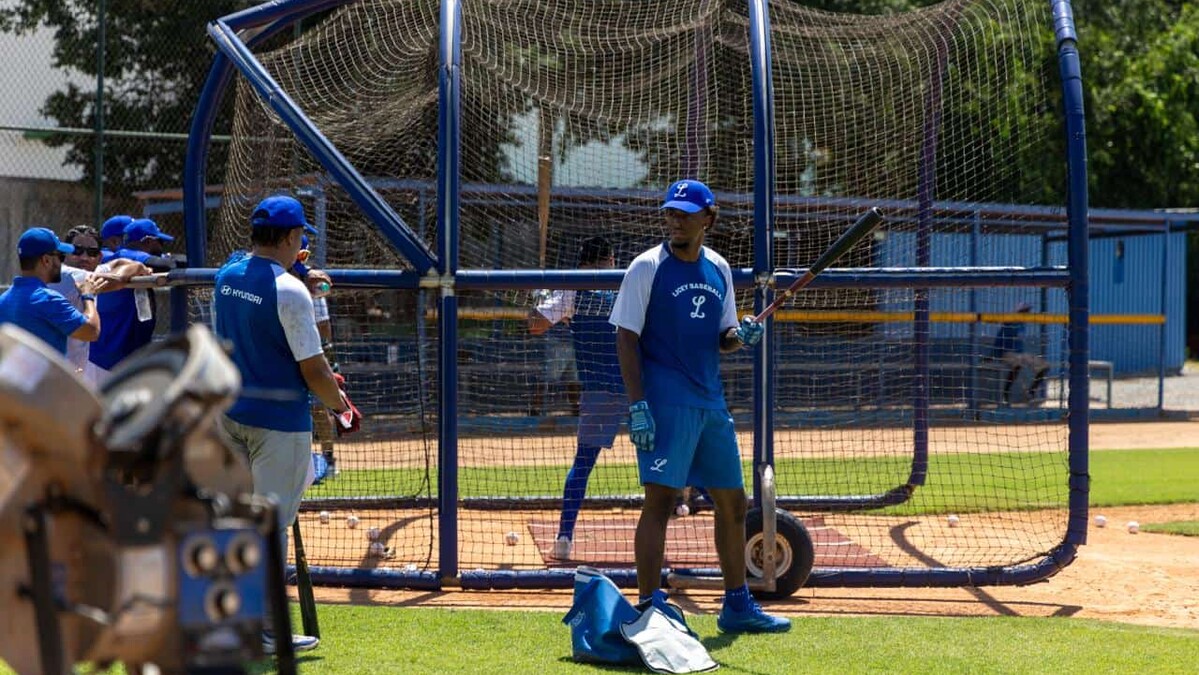 Licey inicia preparación con prioridad en la rotación abridora y el bateo oportuno